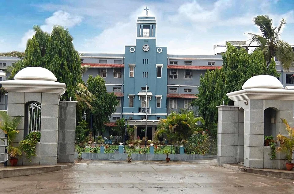 CMC Vellore Hospital Christian Medical College entrance